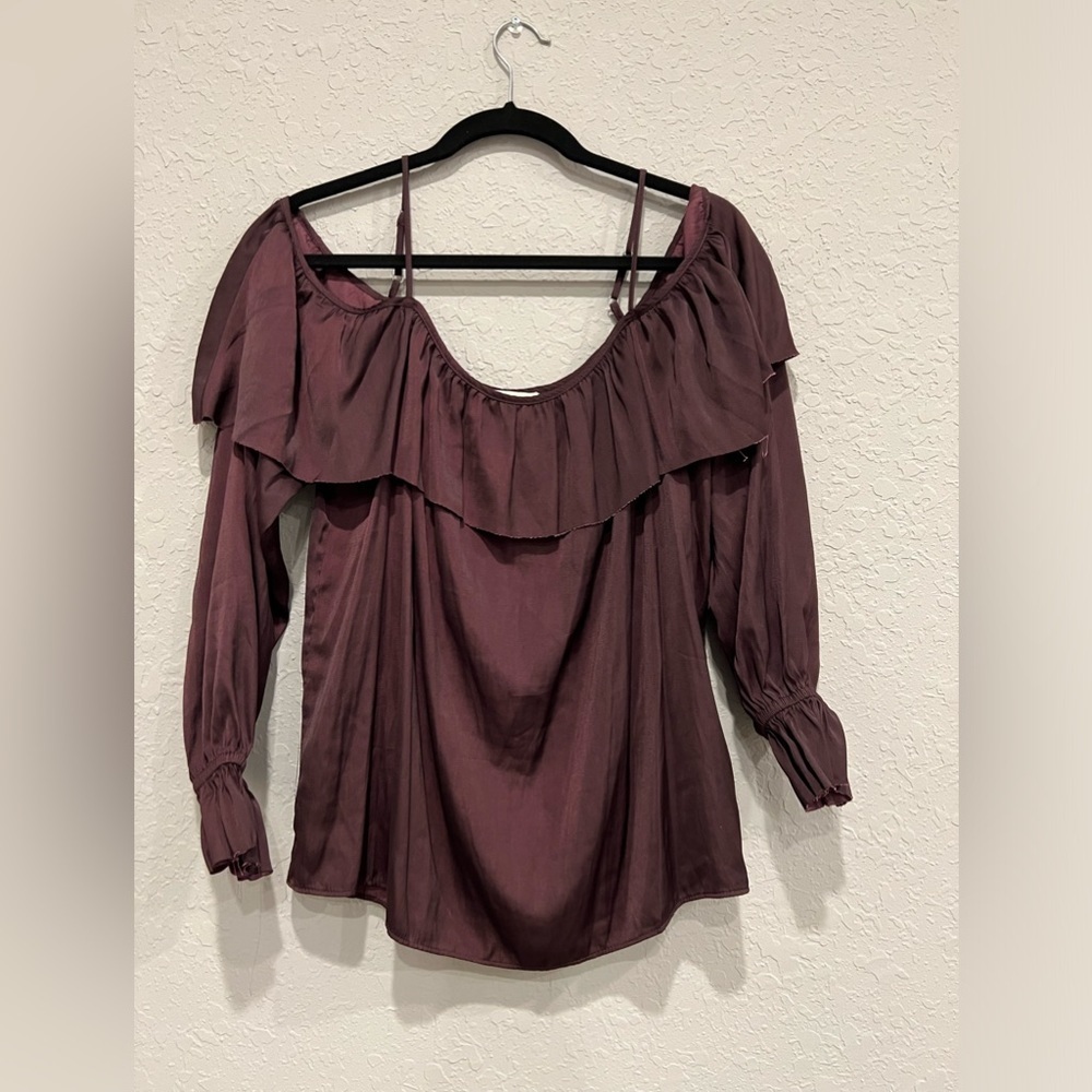 Elan off shoulder blouse - Picture 2 of 2